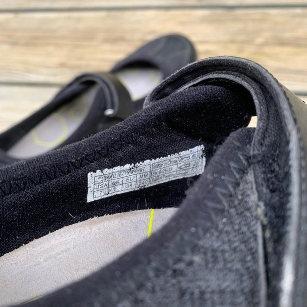 Vionic Orthaheel Allie Black Mary Jane Shoes - Picture 6 of 6